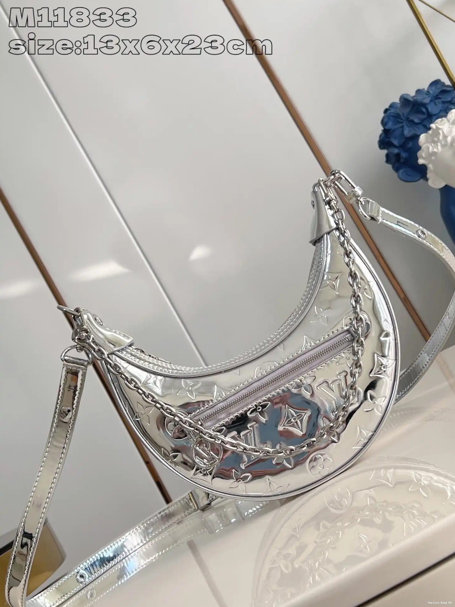 LOUIS VUITTON LOOP-23*13*6CM 0702
